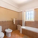 Do Castelo By Interhome