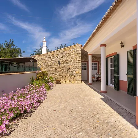 Do Castelo By Interhome